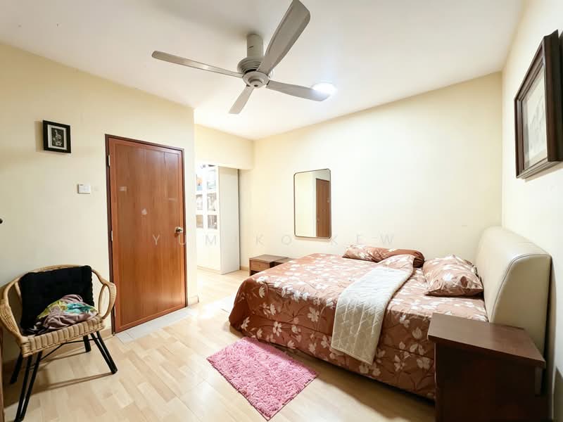 Bungalow for Sale in Taman Tun Dr Ismail (Kuala Lumpur) - Yumiko Kew - Bedroom - PropertyGuru.com.my
