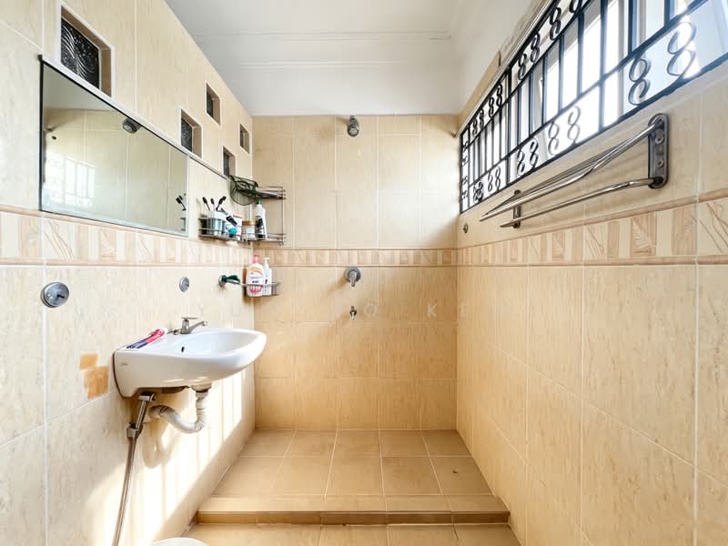 Bungalow for Sale in Taman Tun Dr Ismail (Kuala Lumpur) - Yumiko Kew - Bathroom - PropertyGuru.com.my