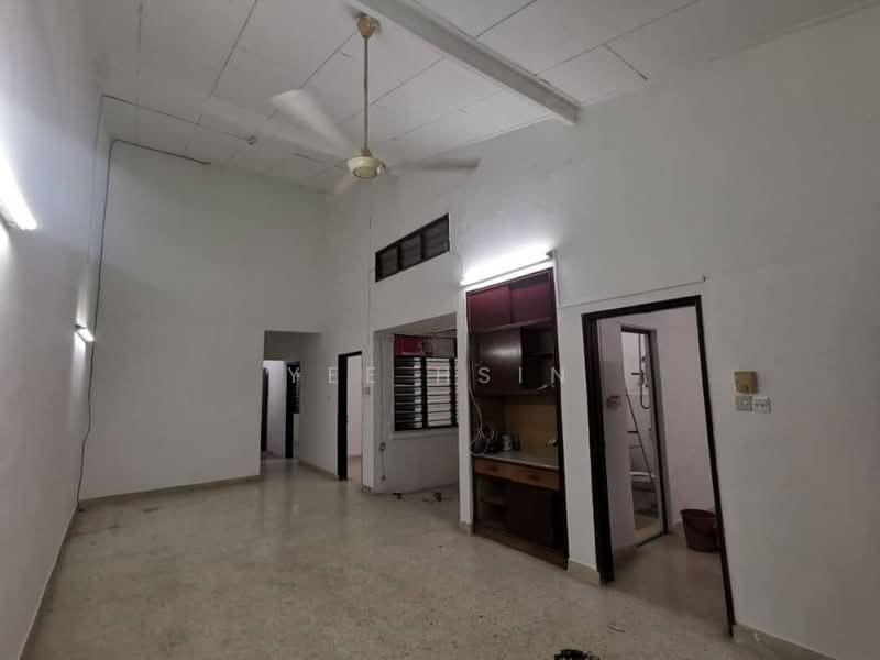 Rumah Teres 1 Tingkat untuk Disewa di Taman Pelangi (Johor Bahru) - Yee Hsin - PropertyGuru.com.my