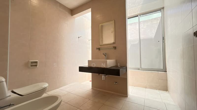 Semi-Detached House for Rent in Anggun 2 Residence (Rawang) - Samson Lee - Bathroom - PropertyGuru.com.my