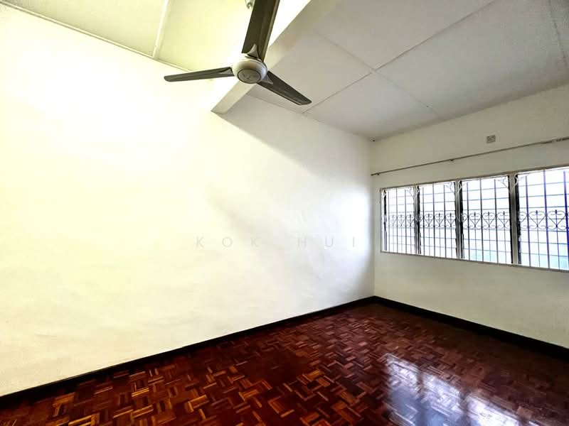 Semi-Detached House for Sale in Taman Nong Chik (Johor Bahru) - Kok Hui - Interior - PropertyGuru.com.my