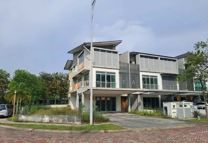Rumah Teres 3 Tingkat untuk Dijual di D'Island (Puchong) - Hannee Tay - Exterior - PropertyGuru.com.my
