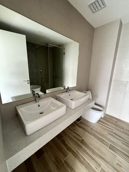Servis Apartment untuk Disewa di Hampton Height Damansara - JK Leong - Bathroom - PropertyGuru.com.my