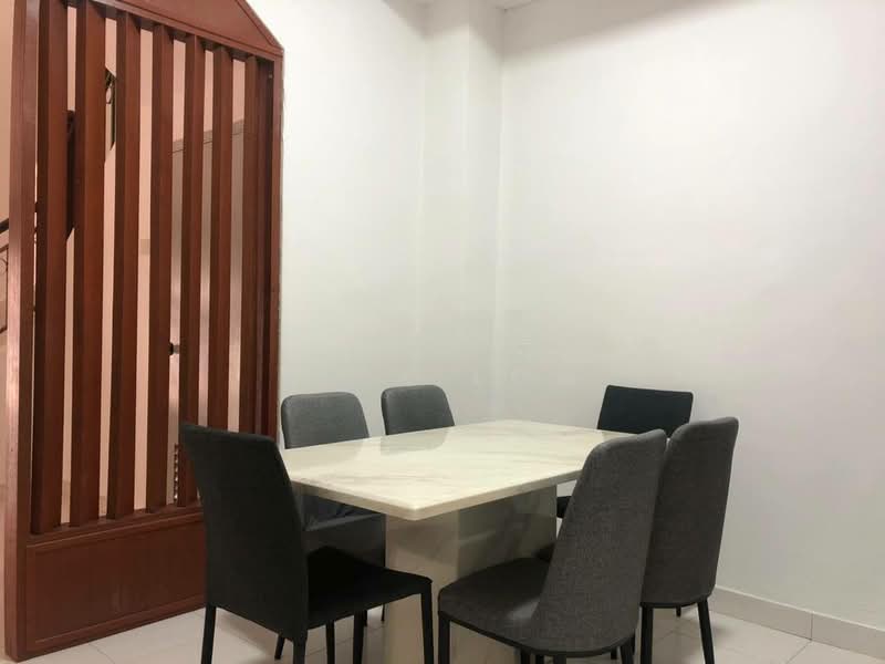 Rumah Kluster untuk Disewa di Taman Sri Pulai Perdana (Skudai) - Nick Low - Dining Room - PropertyGuru.com.my