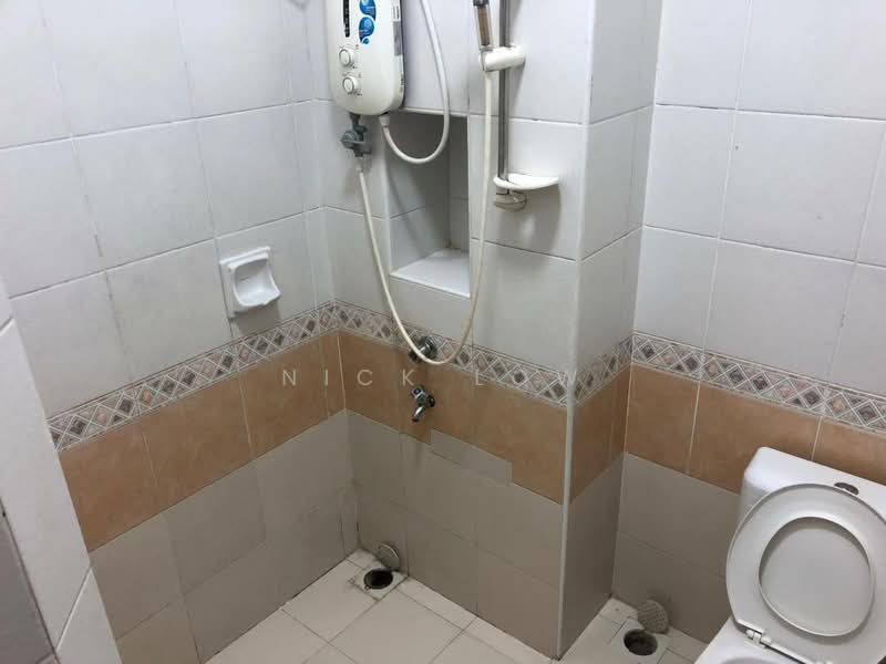 Rumah Kluster untuk Disewa di Taman Sri Pulai Perdana (Skudai) - Nick Low - Bathroom - PropertyGuru.com.my