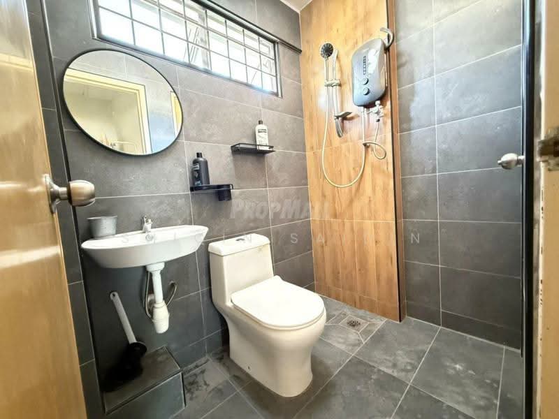 2-storey Terraced House for Sale in Seksyen 8 (Kota Damansara) - Shiqin Saidin - Bathroom - PropertyGuru.com.my