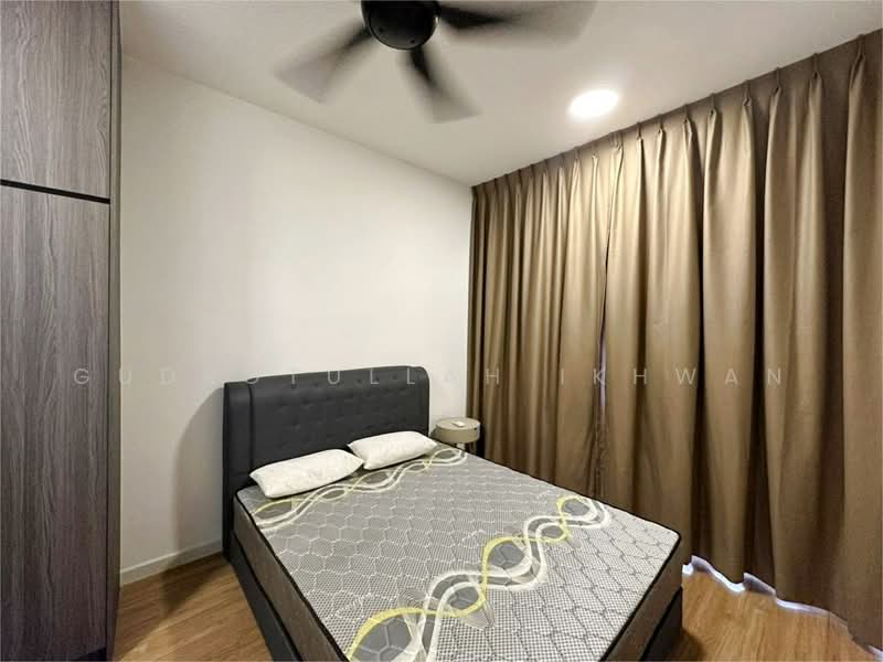 Service Residence for Sale at M Vertica - Gudrotullah Ikhwan - Bedroom - PropertyGuru.com.my