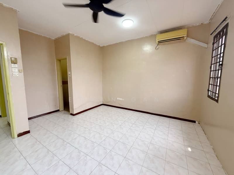 Rumah Teres 2 Tingkat untuk Dijual di Bandar Seri Alam (Masai) - Ethan Gan - PropertyGuru.com.my
