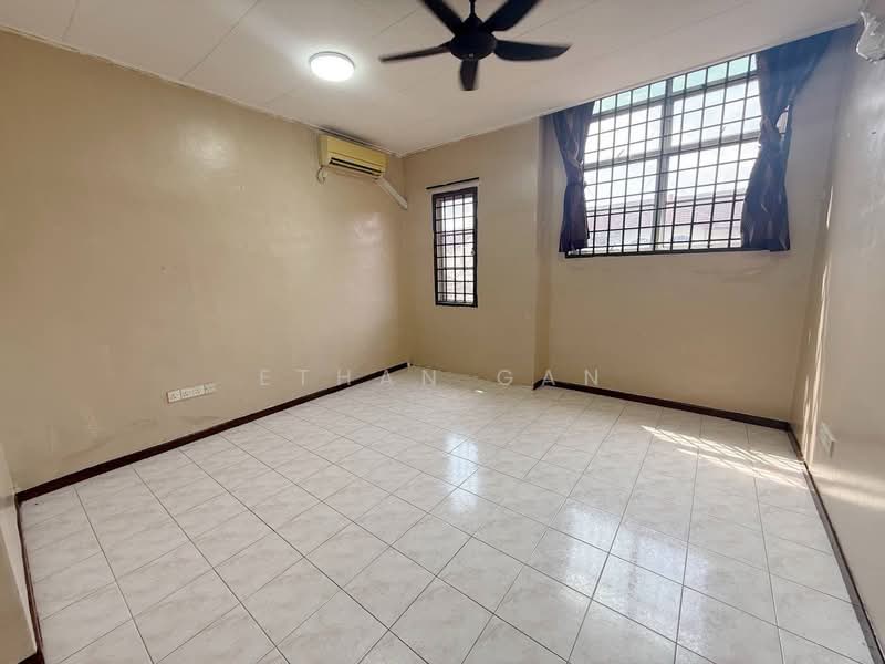 Rumah Teres 2 Tingkat untuk Dijual di Bandar Seri Alam (Masai) - Ethan Gan - PropertyGuru.com.my