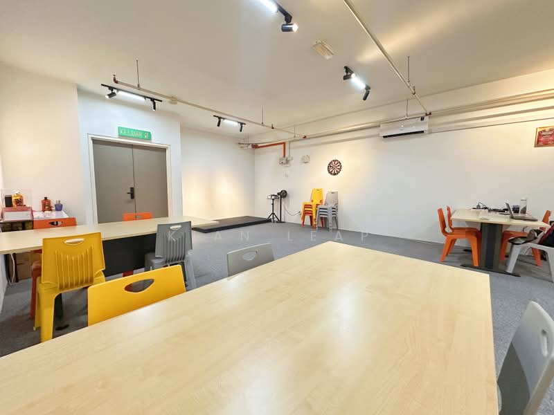 Pejabat untuk Dijual di Seri Kembangan (Selangor) - Kian Leap - Interior - PropertyGuru.com.my