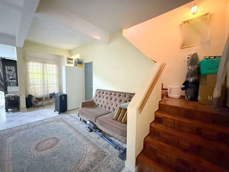 Rumah Teres 2 Tingkat untuk Dijual di Bandar Baru Bangi (Selangor) - Norlela Abdul Rahman - Living Room - PropertyGuru.com.my
