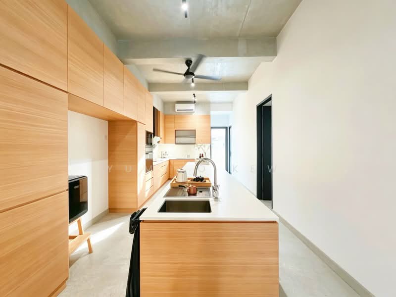 2-storey Terraced House for Sale in Taman Tun Dr Ismail (Kuala Lumpur) - Yumiko Kew - Kitchen - PropertyGuru.com.my