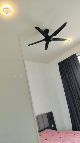Rumah Teres 2 Tingkat untuk Dijual di Taman Seri Austin (Tebrau) - Janice Yong - Bedroom - PropertyGuru.com.my
