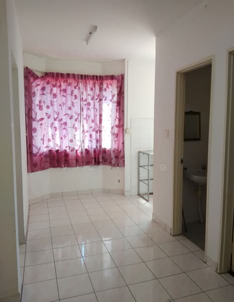 Apartment for Rent at Beverly Hills 5 - Vic Yong - PropertyGuru.com.my