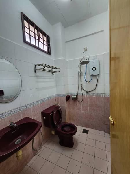 Rumah Berkembar untuk Dijual di Sungai Ara (Penang) - Louis Chuah - PropertyGuru.com.my