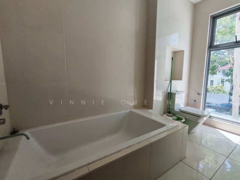Rumah Berkembar untuk Dijual di George Town (Penang) - Vinnie Cheong - Bathroom - PropertyGuru.com.my