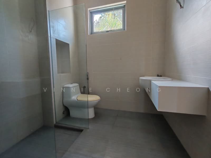 Rumah Berkembar untuk Dijual di George Town (Penang) - Vinnie Cheong - Bathroom - PropertyGuru.com.my