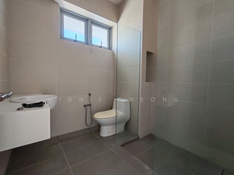 Rumah Berkembar untuk Dijual di George Town (Penang) - Vinnie Cheong - Bathroom - PropertyGuru.com.my