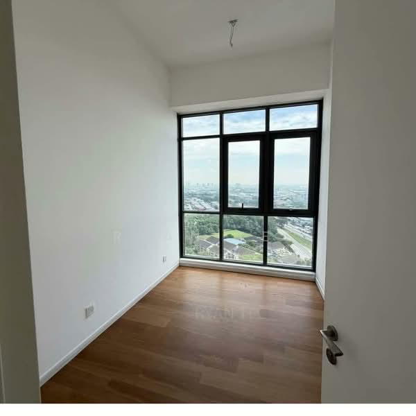 Service Residence for Sale at The Peak @ Johor Bahru City Centre - RYAN TEE - View - PropertyGuru.com.my
