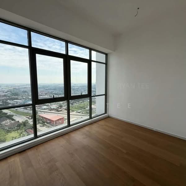 Service Residence for Sale at The Peak @ Johor Bahru City Centre - RYAN TEE - View - PropertyGuru.com.my
