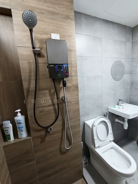 Service Residence for Rent at Vivo Executive Apartment - Louis Chuah - Bathroom - PropertyGuru.com.my