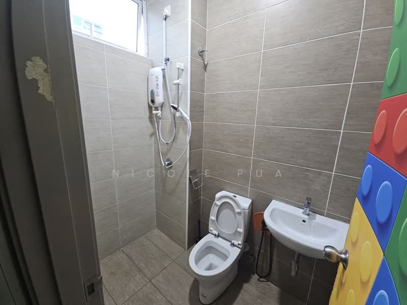 3-storey Terraced House for Sale in Taman Nusa Sentral (Iskandar Puteri (Nusajaya)) - Nicole Pua - Bathroom - PropertyGuru.com.my