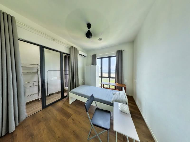 Service Residence for Sale at Suasana @ Utropolis - Louis Chuah - Bedroom - PropertyGuru.com.my