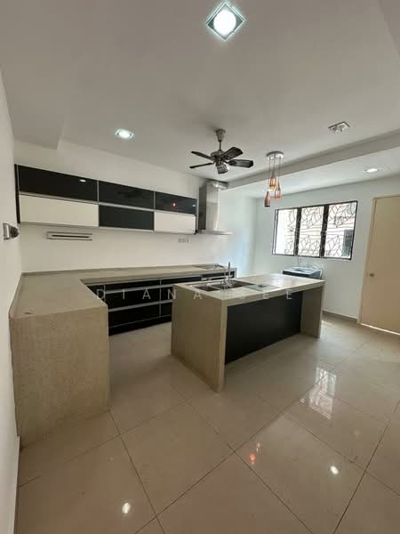 Rumah Teres 2 Tingkat untuk Dijual di Bandar Bukit Tinggi 2 (Klang) - Diana See - PropertyGuru.com.my
