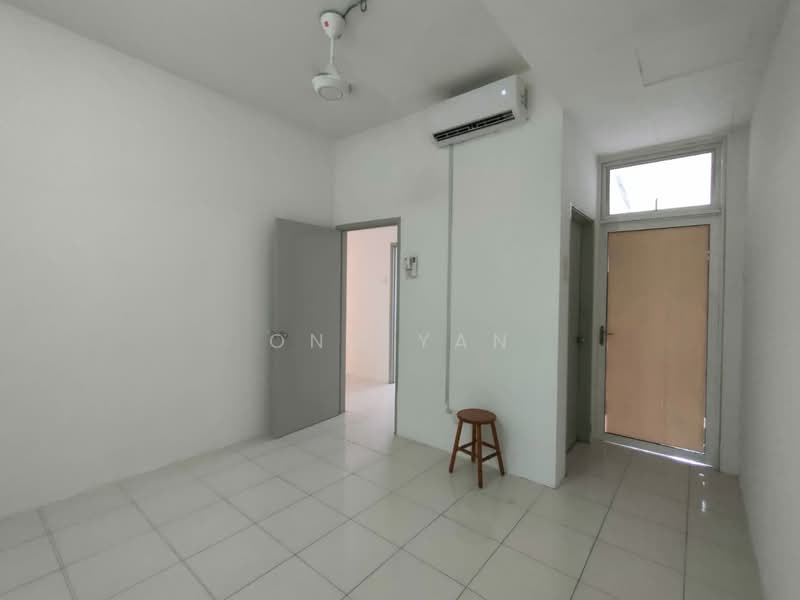 Rumah Bandar untuk Disewa di Kampung Sungai Kayu Ara (Petaling Jaya) - Ong Yan - Interior - PropertyGuru.com.my
