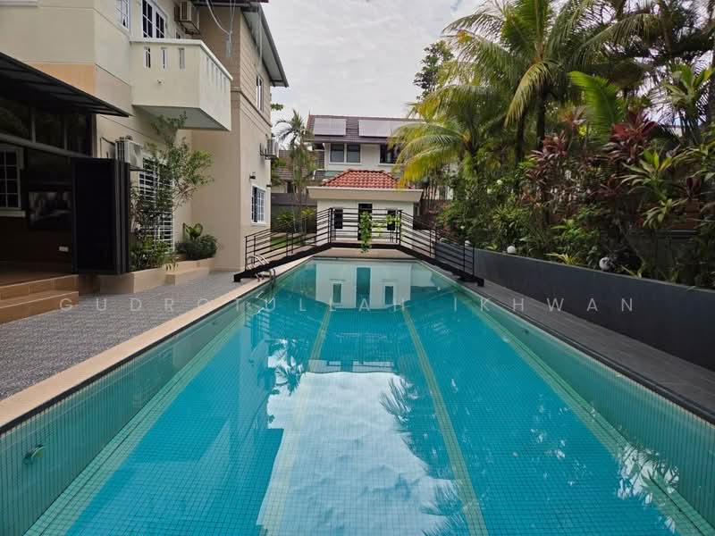 Rumah Banglo untuk Disewa di Country Heights (Kajang) - Gudrotullah Ikhwan - Exterior - PropertyGuru.com.my