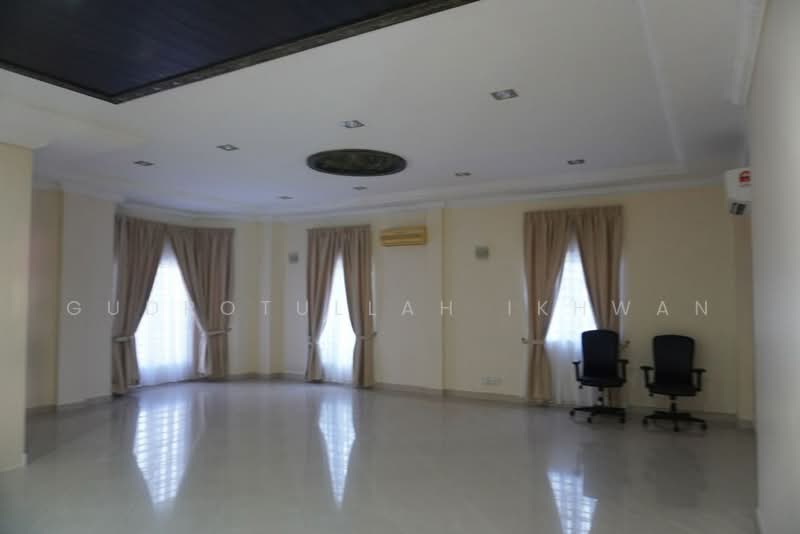 Rumah Banglo untuk Disewa di Country Heights (Kajang) - Gudrotullah Ikhwan - PropertyGuru.com.my