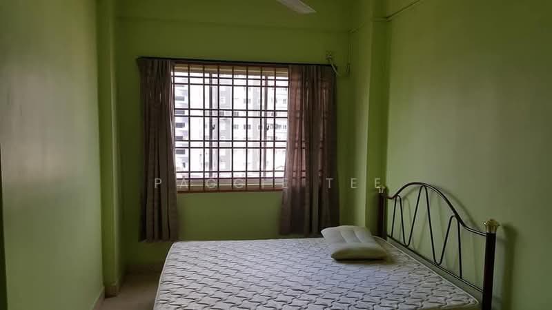 Apartment for Sale at Bayu Puteri 1 - Paggie Tee - Bedroom - PropertyGuru.com.my