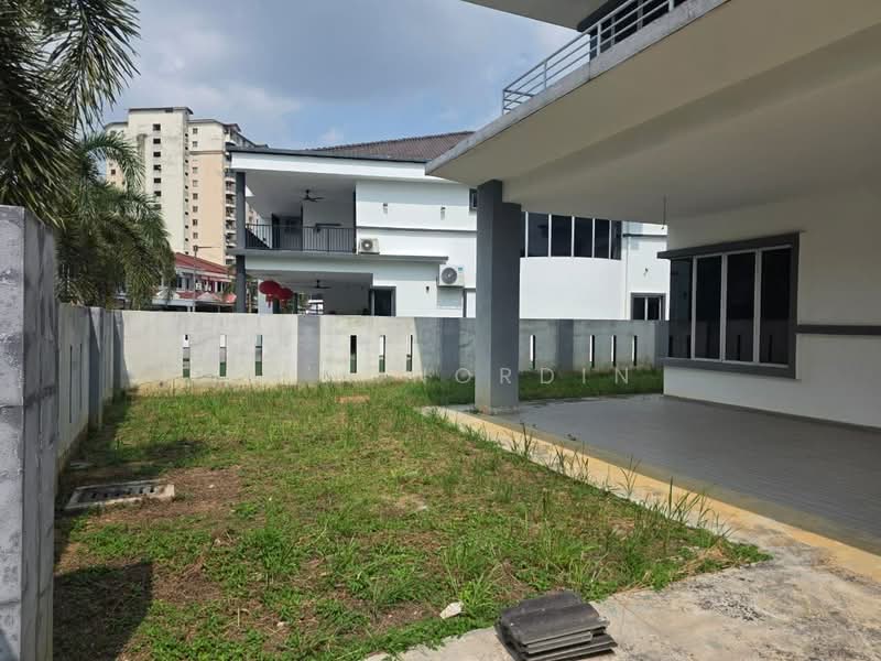Bungalow for Sale in Klang (Selangor) - Sa'a Nordin - Exterior - PropertyGuru.com.my