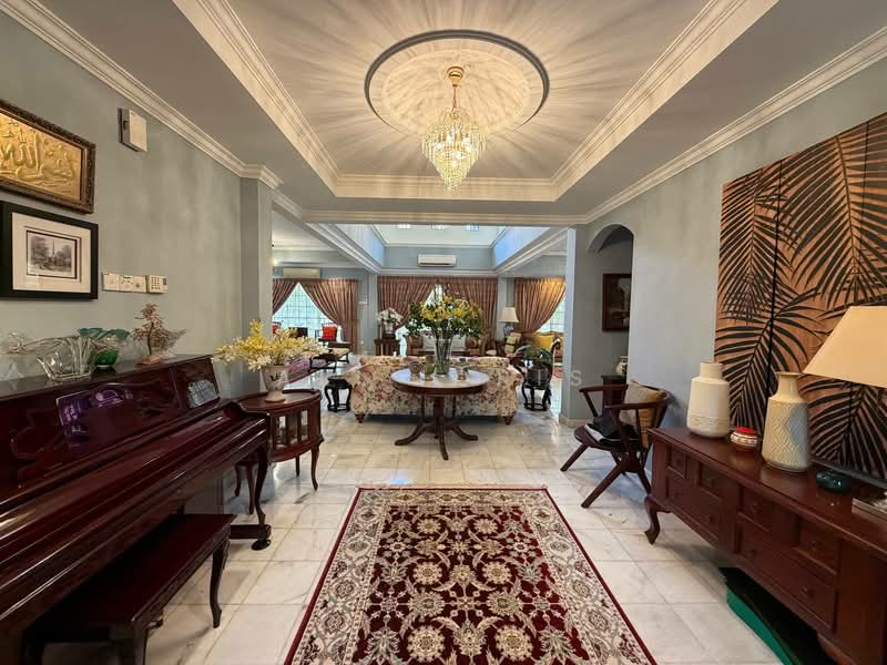 Bungalow for Sale in Taman TAR (Tun Abdul Razak) (Ampang) - Ali Idris - Living Room - PropertyGuru.com.my