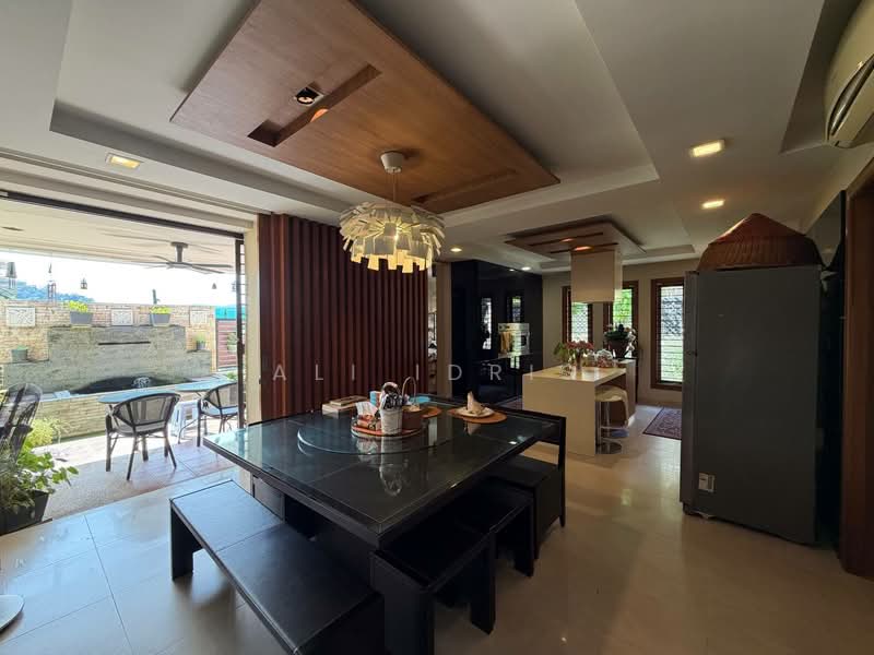Bungalow for Sale in Taman TAR (Tun Abdul Razak) (Ampang) - Ali Idris - Dining Room - PropertyGuru.com.my