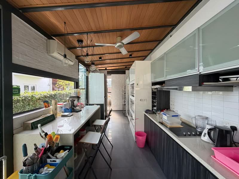 Bungalow for Sale in Taman TAR (Tun Abdul Razak) (Ampang) - Ali Idris - Kitchen - PropertyGuru.com.my