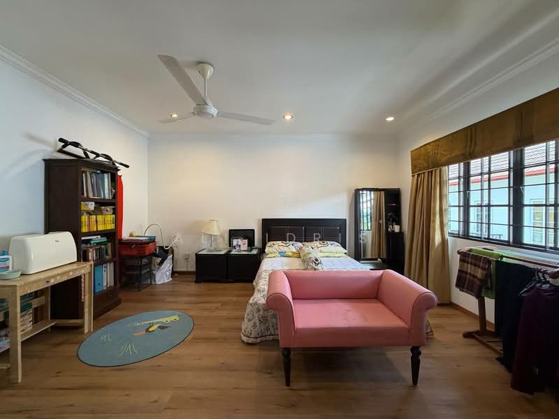 Bungalow for Sale in Taman TAR (Tun Abdul Razak) (Ampang) - Ali Idris - Bedroom - PropertyGuru.com.my