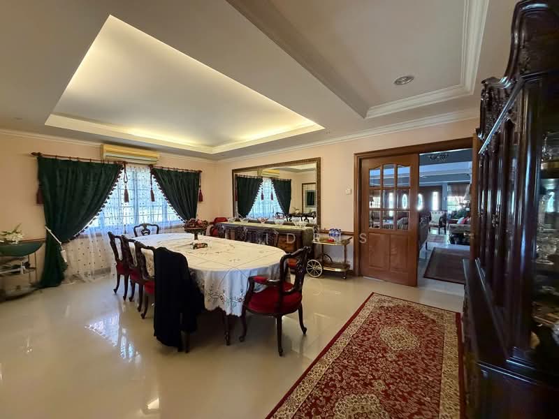 Bungalow for Sale in Taman TAR (Tun Abdul Razak) (Ampang) - Ali Idris - Dining Room - PropertyGuru.com.my