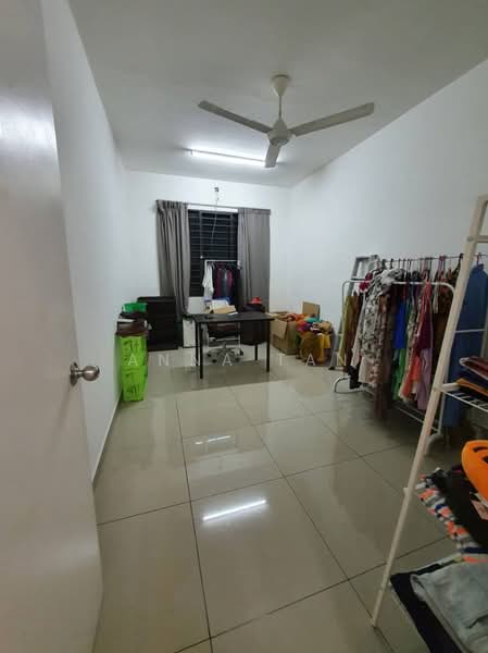 Rumah Teres 2.5 Tingkat untuk Disewa di Shah Alam (Selangor) - Anna Tan - PropertyGuru.com.my