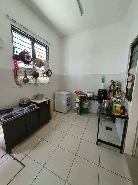Rumah Teres 2.5 Tingkat untuk Disewa di Shah Alam (Selangor) - Anna Tan - PropertyGuru.com.my