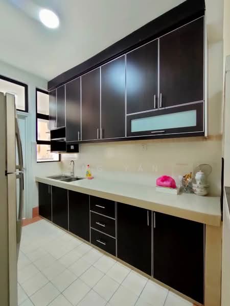 Kondominium untuk Disewa di Pelangi Utama - Ong Yan - Kitchen - PropertyGuru.com.my