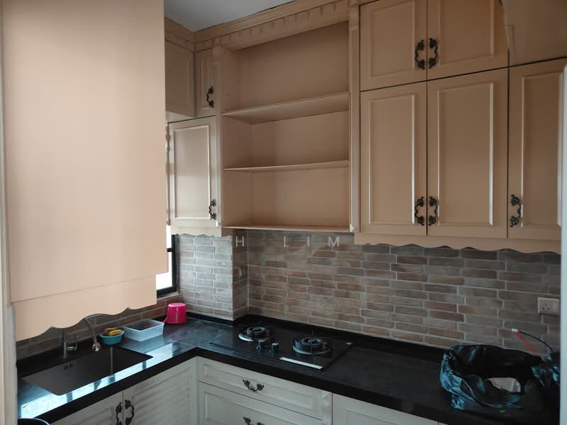 Condominium for Sale at Sunny Ville Condominium - SH Lim - Kitchen - PropertyGuru.com.my