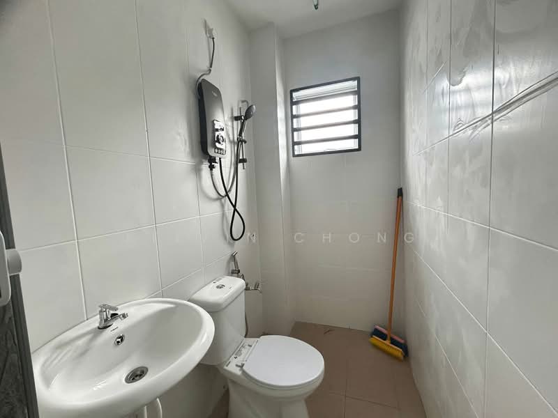Rumah Teres 1 Tingkat untuk Disewa di Ipoh (Perak) - Kelvin Chong - Bathroom - PropertyGuru.com.my