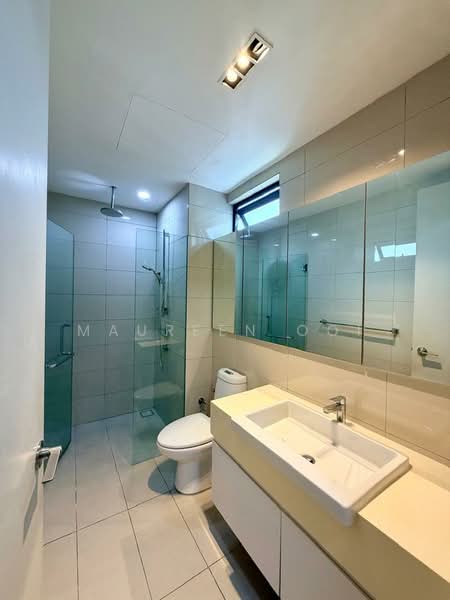 Kondominium untuk Dijual di Secoya Residence - Maureen Ooi - Bathroom - PropertyGuru.com.my