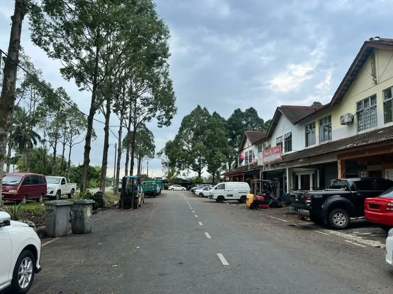 Kedai / Pejabat untuk Dijual di Taman Beringin (Kulai) - Leanne Lim - PropertyGuru.com.my