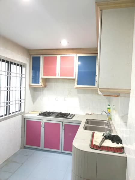 1.5-storey Terraced House for Sale in Taman Perling (Perling) - Janice Yong - Kitchen - PropertyGuru.com.my