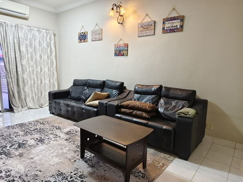 Rumah Teres 2 Tingkat untuk Dijual di TAMAN PUCHONG UTAMA (Puchong) - Carlson Khong - Living Room - PropertyGuru.com.my