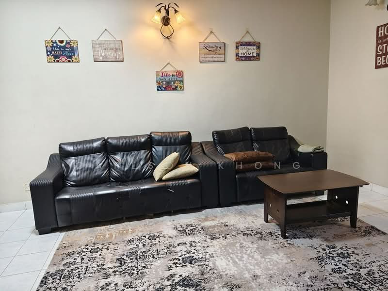 Rumah Teres 2 Tingkat untuk Dijual di TAMAN PUCHONG UTAMA (Puchong) - Carlson Khong - Living Room - PropertyGuru.com.my