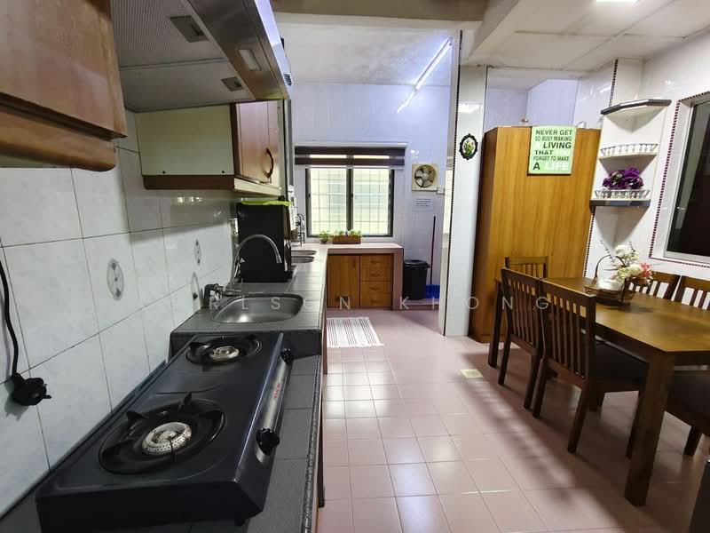 Rumah Teres 2 Tingkat untuk Dijual di TAMAN PUCHONG UTAMA (Puchong) - Carlson Khong - Kitchen - PropertyGuru.com.my