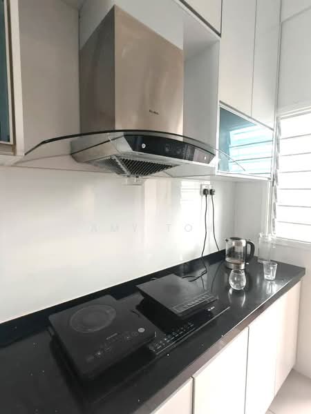 Kondominium untuk Disewa di The Peak Residences - Amy Toh - Kitchen - PropertyGuru.com.my